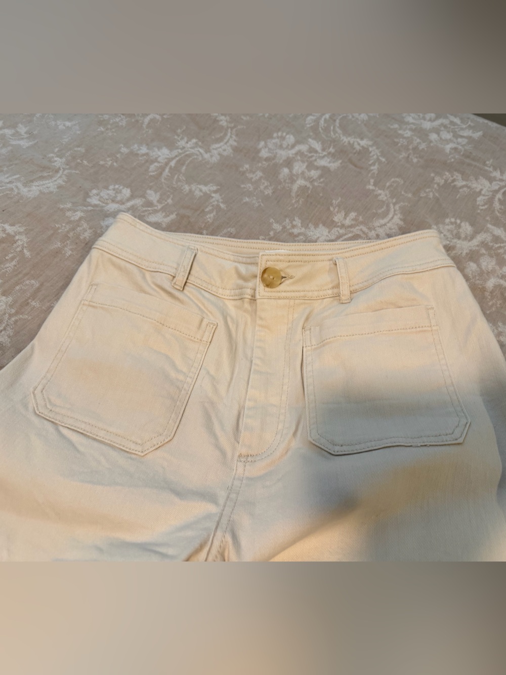 Every High-Rise Cropped Jeans in Cream, Size 12 - Picture 5 of 12